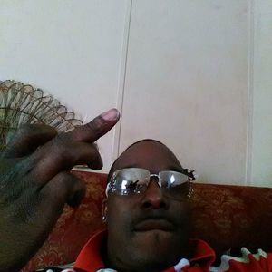 Meet your Posher, Bernard